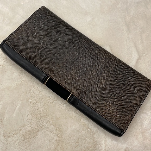 Vince Camuto Foldover Clutch - Picture 3 of 9